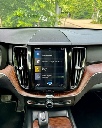 Volvo XC 60 cena 156000 przebieg: 83900, rok produkcji 2020 z Warszawa małe 67